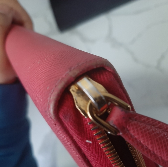 Prada pink wallet - Picture 10 of 16